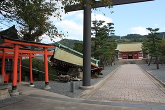 平成29年10月23日　手水舎倒壊の様子