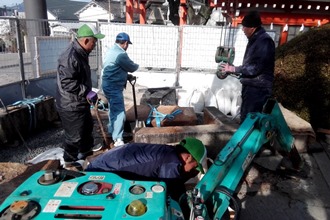 平成29年12月2日から　狛犬の組み直し