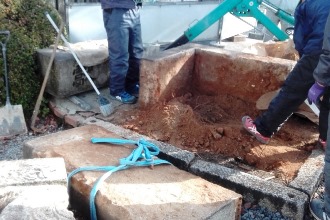 平成29年12月2日から　狛犬の組み直し