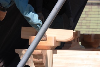 組み立て開始です