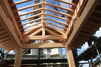 いよいよ屋根です