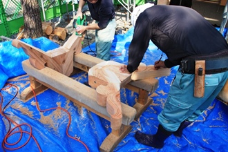 屋根の鬼　調整後に銅板でまきます